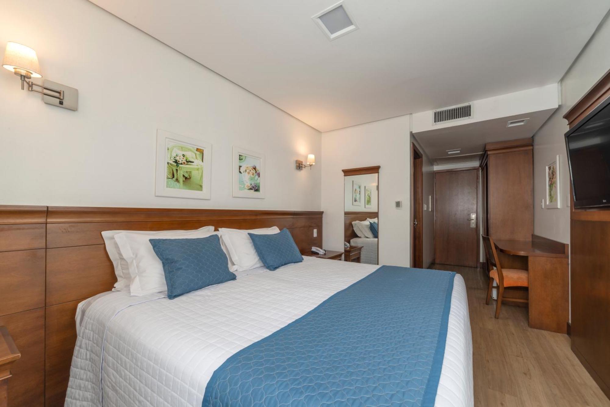 Hotel Monte Felice Centro 格拉玛多 外观 照片